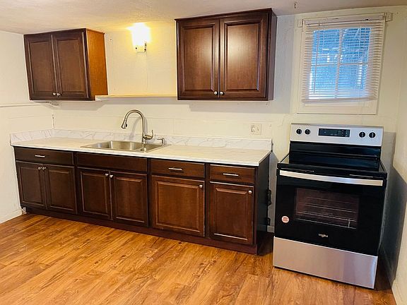 3rd image of 312 W Vine St APT 3