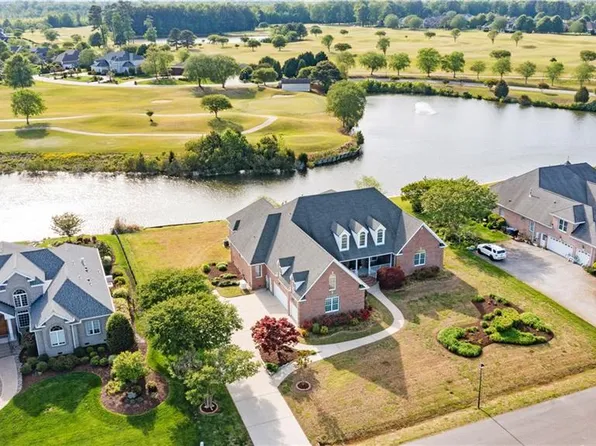2925 Couples Ct, Virginia Beach, VA 23456