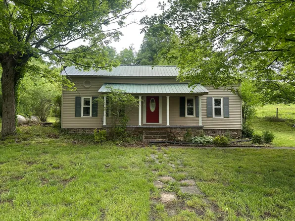 9263 Center Point Rd, Tompkinsville, KY 42167
