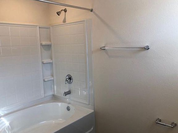 2nd image of 2294 Pebble Point Dr