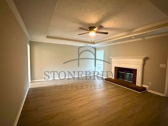 3rd image of 1425 Timber Cir