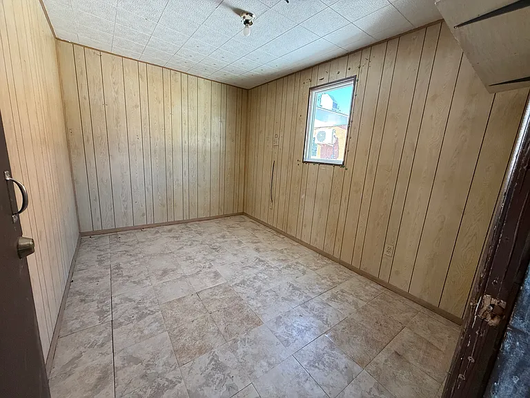 1325 San Clemente Ave NW — Photo 14