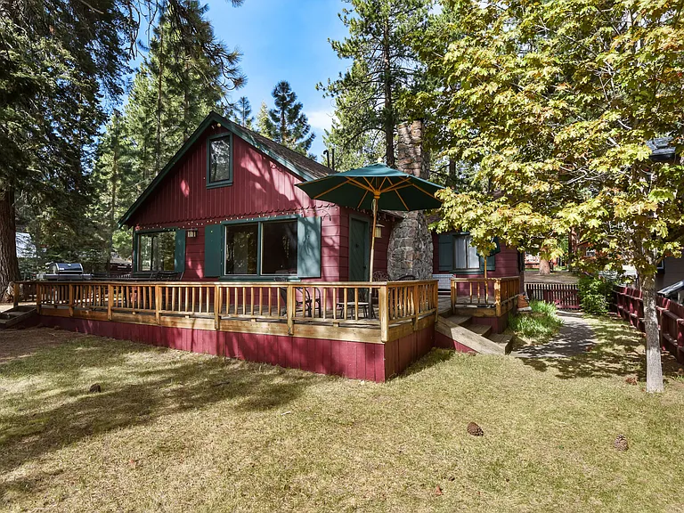 649 Brassie Ave — Photo 24