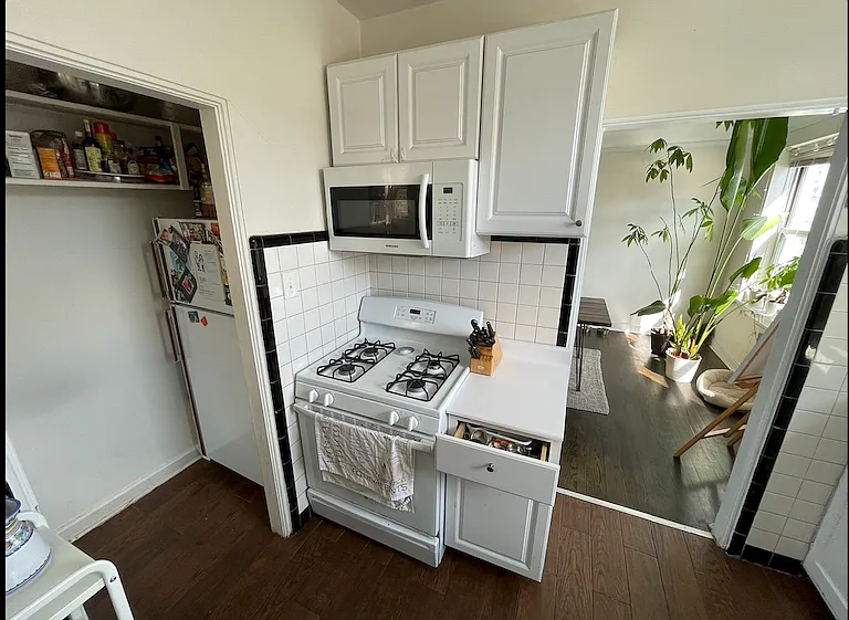 6057 N Talman Ave #3B — Photo 6