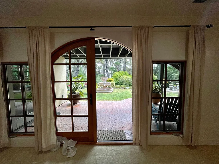 284 Forest Ridge Rd — Photo 3