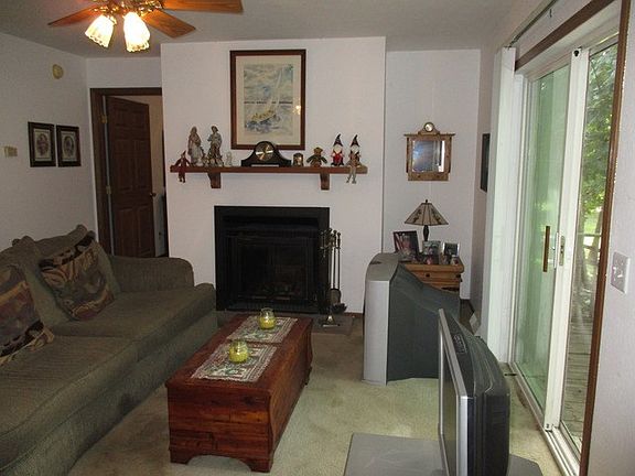 4th image of 111 Chickasaw Ln