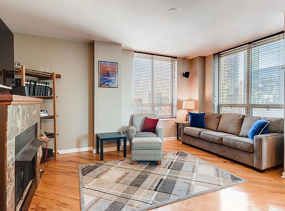 3rd image of 1111 S Wabash Ave APT 2305