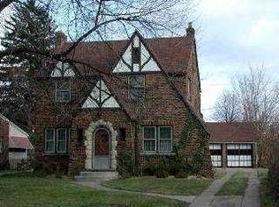 2242 Drummond Rd, Toledo, OH 43606