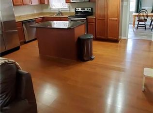 228 Mona Dr, Newport News, VA 23608