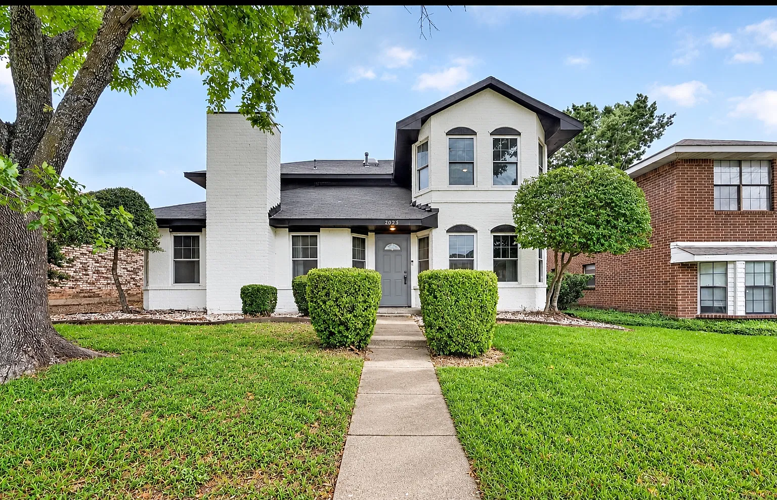 4 bed, 2.5 bath, 2176 sqft, $2,750 — Photo 1