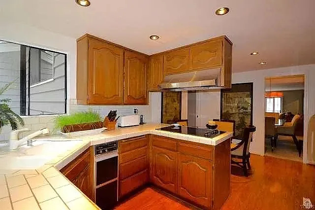 4735 Club View Dr — Photo 4
