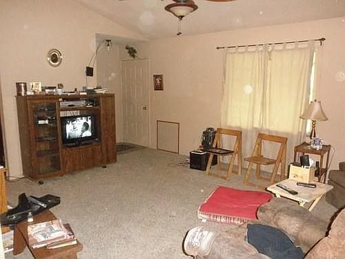 3rd image of 526 N Iowa Ave