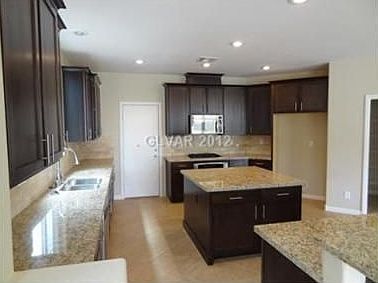 5th image of 1134 Yellow Orchid St