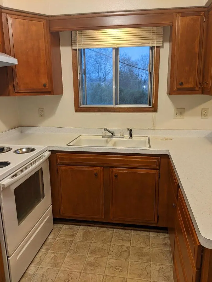 Building Photo - 1414 Martiny Ct.