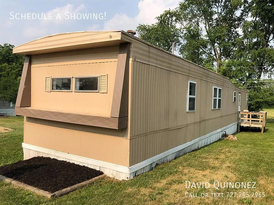 Building Photo - 306 Mead Dr
