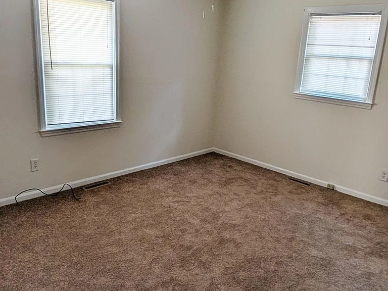 3508 Catherine St — Photo 14