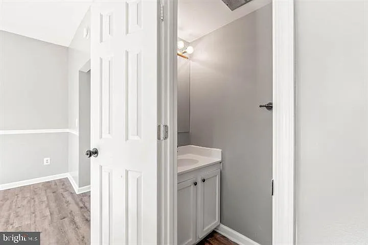 3074 Madden Ct — Photo 7