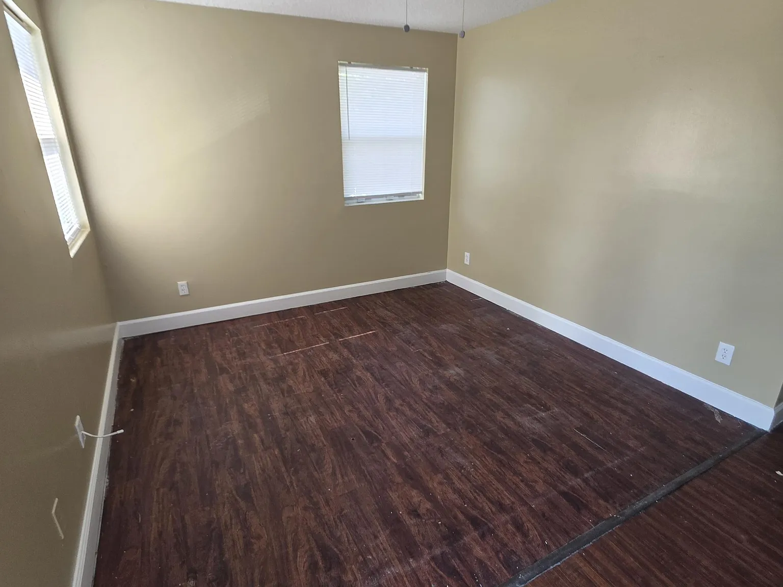 2 bed, 1.0 bath, 676 sqft, $795 — Photo 1
