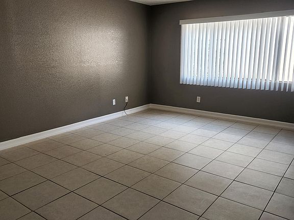 3rd image of 120 Orland St APT 6