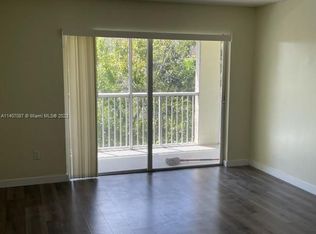 420 S Park Rd #2309, Hollywood, FL 33021