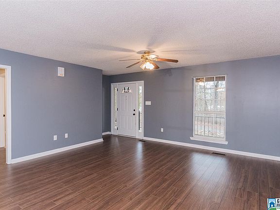 3rd image of 11622 Brown Cir