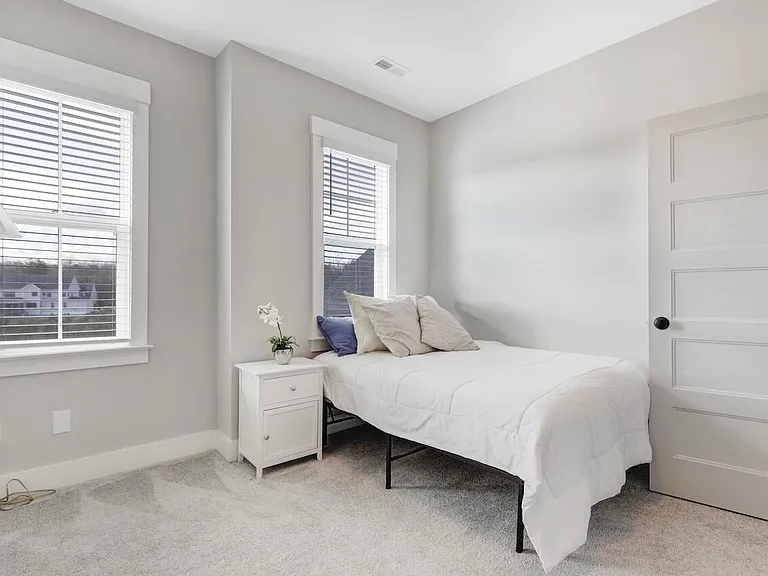 6209 Morning Glory Dr — Photo 41