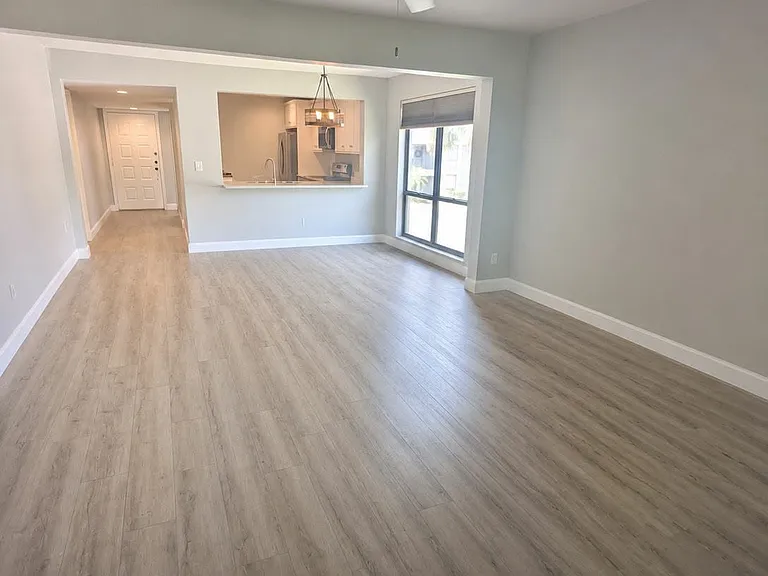 1211 Commonwealth Cir #C-201 — Photo 2