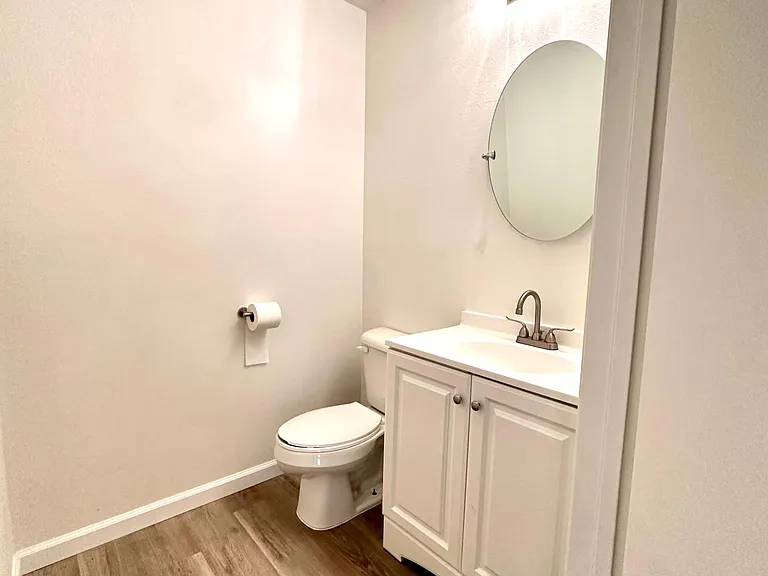 6757 Friars Rd #3 — Photo 2