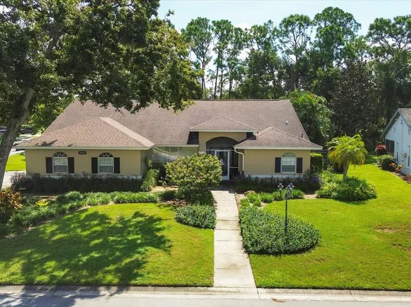 2922 48th Dr E, Bradenton, FL 34203