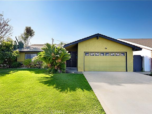 2nd image of 11858 Haro Ave