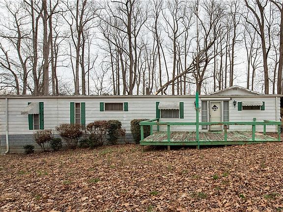 2nd image of 2998 Woodale Ct