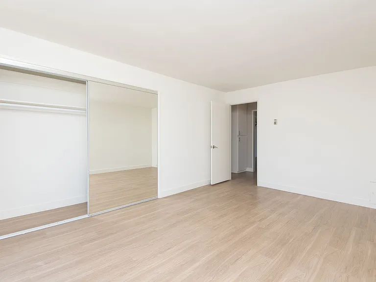3646 Mentone Ave #9 — Photo 9