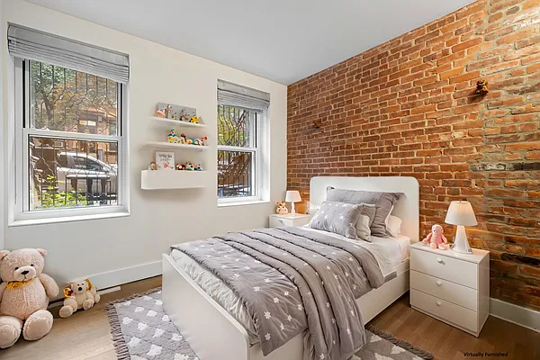 Rented by Compass | media 7