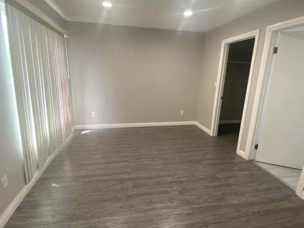 5114 Oakland St, Los Angeles, CA