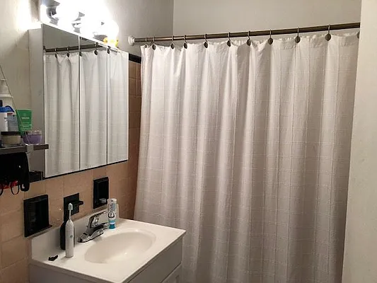 Rented by Cohen Smith Chang LLC | media 2