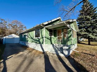 868 E Dale Ave, Muskegon, MI 49442