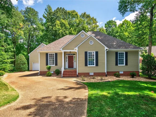 105 Dundee, Williamsburg, VA 23188