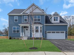 8 Melinda Ct, Bayville, NJ 08721