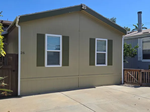 300 Thornton Dr Space 26, El Cajon, CA 92021