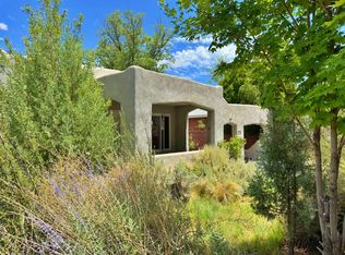 2123 Silver Ave SE, Albuquerque, NM 87106