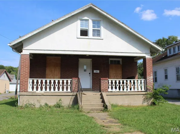 208 N West End Blvd, Cape Girardeau, MO 63701