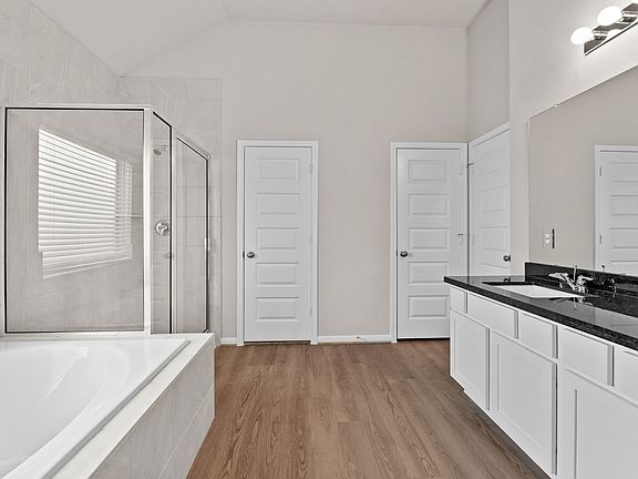 Relaxing owner s bath