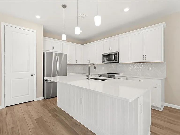 17055 Haggerty Holw — Photo 10