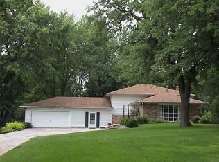 21134 Denmark Rd, Danville, IL 61834