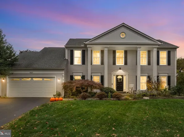 13127 Frog Hollow Ct, Herndon, VA 20171