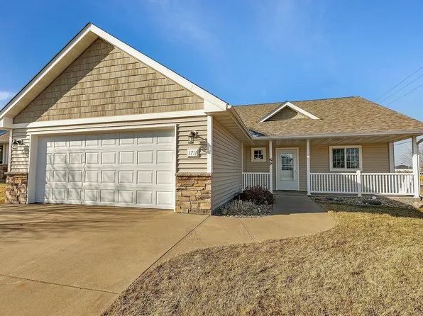 1711 4 1/2 Ave N, Sauk Rapids, MN 56379