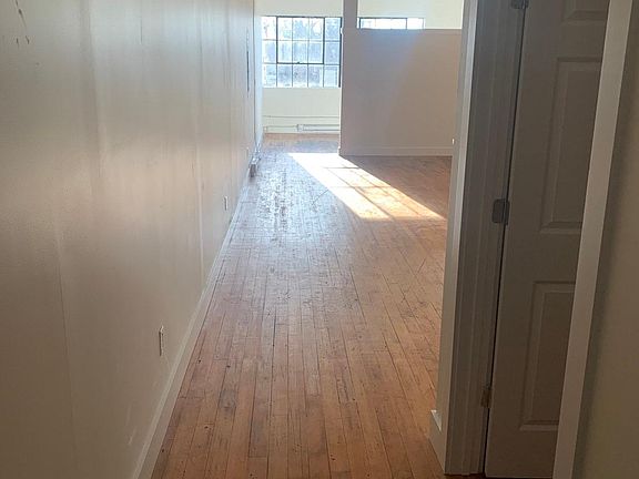 3rd image of 1415 Kemper St #84