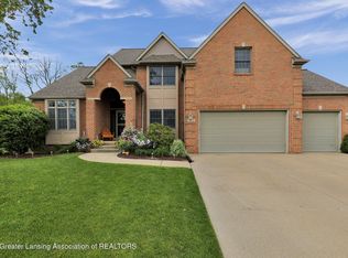 3650 Observatory Ln, Holt, MI 48842