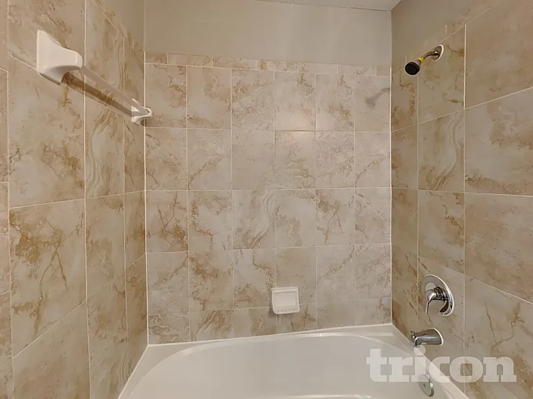 113 Solis Dr — Photo 17