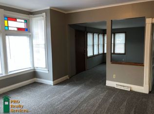 264 Sidney St E #1, Saint Paul, MN 55107